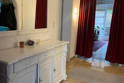 Wg-Zimmer frei ab Februar 4 zimmer