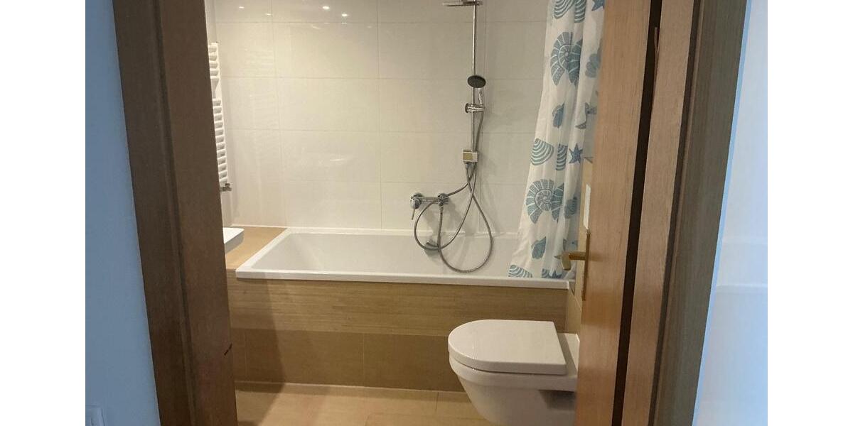 Möblierte 3 Zimmerwohnung in 45128 Essen Süd 3 zimmer