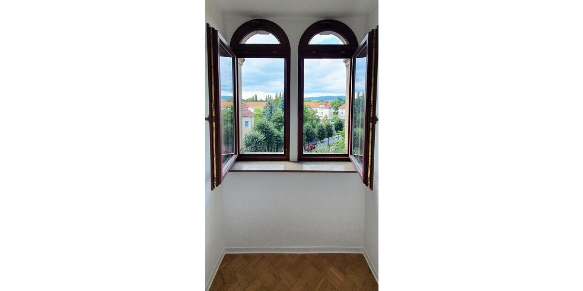 Etagenwohnung Pirna - 3 Zimmer, 80 m&sup2;, 718&euro; | Angebot:25904347