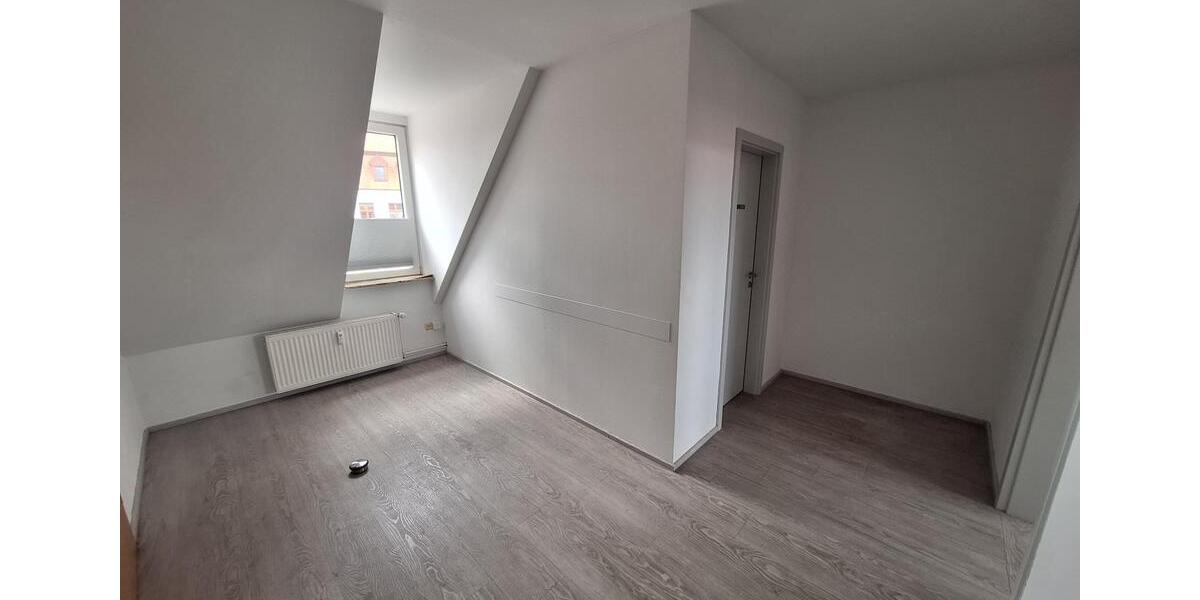 Dachgeschoßwohnung Neustadt-Glewe Glewe - 2 Zimmer, 86 m&sup2;, 490&euro; | Angebot:26620203