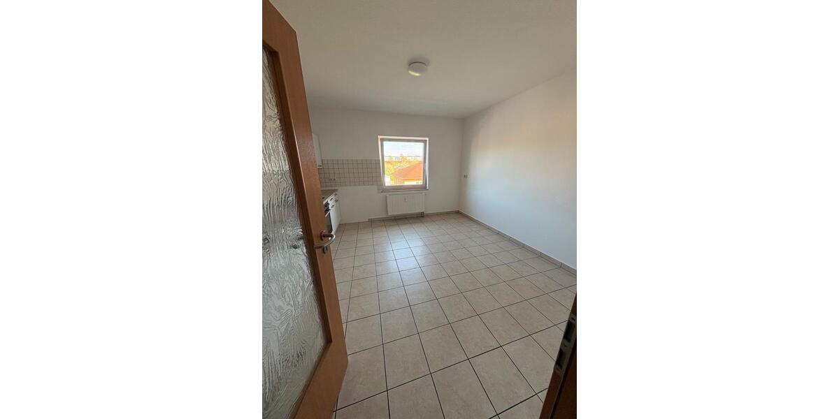 Etagenwohnung Themar - 3 Zimmer, 114 m&sup2;, 960&euro; | Angebot:26483251
