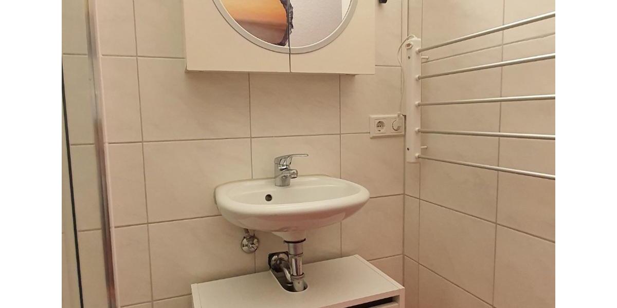 Wohnen auf Zeit Waldenbuch - 1 Zimmer, 43 m&sup2;, 990&euro; | Angebot:24982842