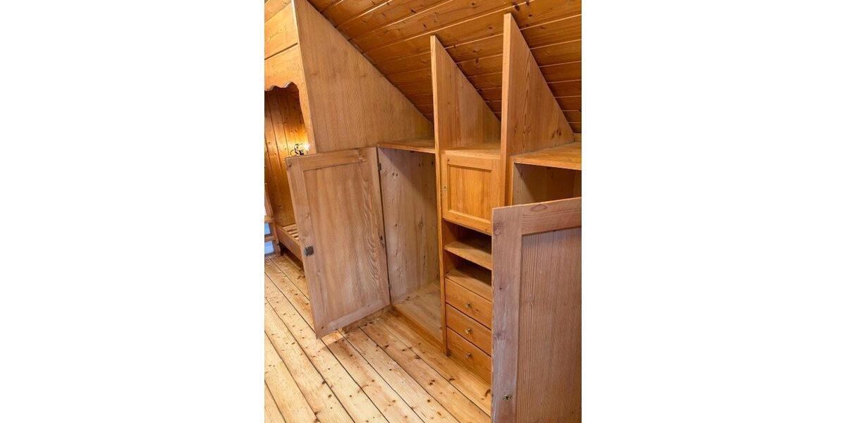 Dachgeschoßwohnung Oberammergau - 5 Zimmer, 90 m&sup2;, 1.100&euro; | Angebot:26310247