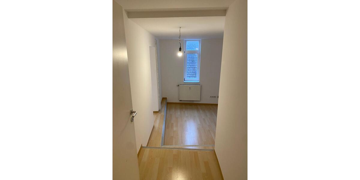 Etagenwohnung Mosbach - 3 Zimmer, 90 m&sup2;, 750&euro; | Angebot:26568019