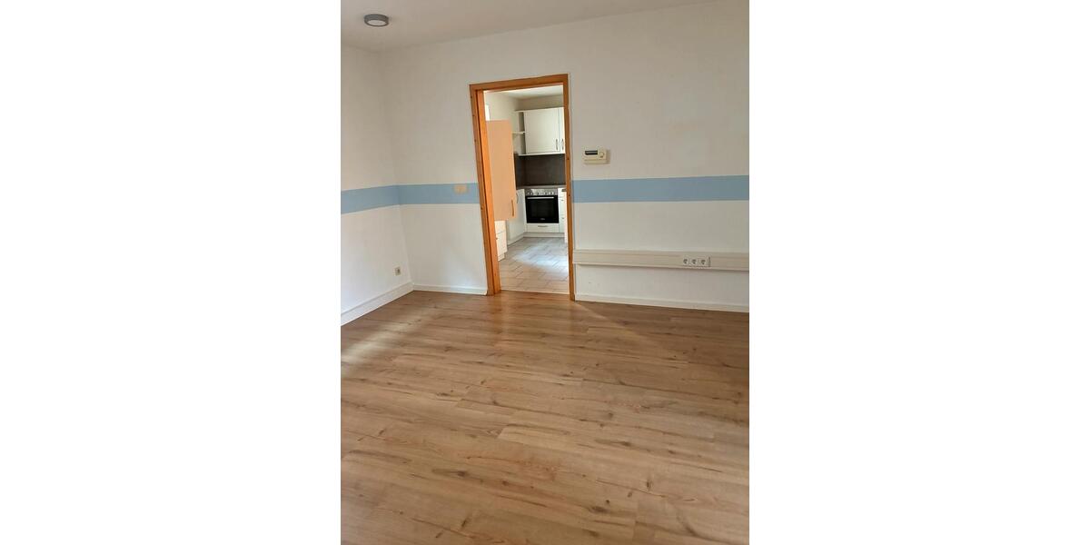 Erdgeschoßwohnung Suhl Aue 1 - 2 Zimmer, 50 m&sup2;, 380&euro; | Angebot:25418618