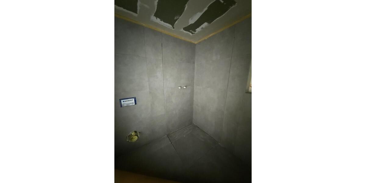 Penthousewohnung klimatisiert mit Balkon mit Blick ins Grüne 2 zimmer