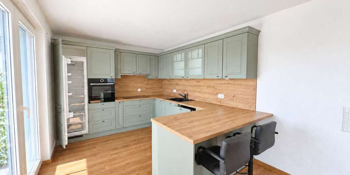 Etagenwohnung Oebisfelde - 3 Zimmer, 89 m&sup2;, 800&euro; | Angebot:27426446