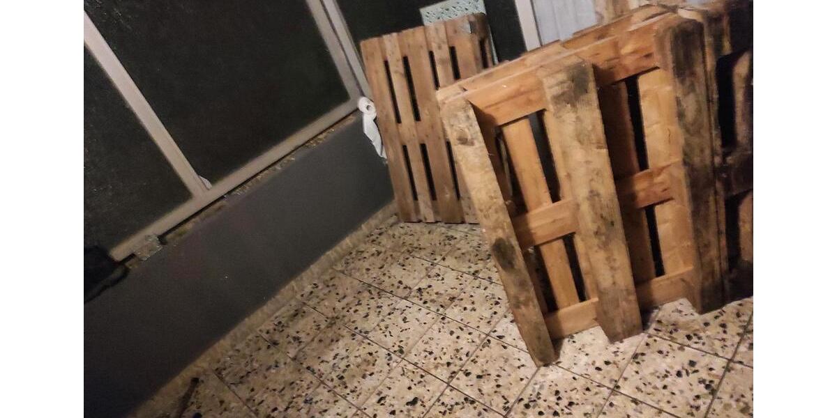 Erdgeschoßwohnung Bürstadt - 4 Zimmer, 100 m&sup2;, 1.500&euro; | Angebot:25648823