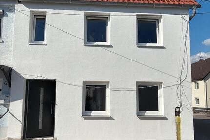 Haus Osterberg - 6 Zimmer, 120 m&sup2;, 1.200&euro; | Angebot:26095350