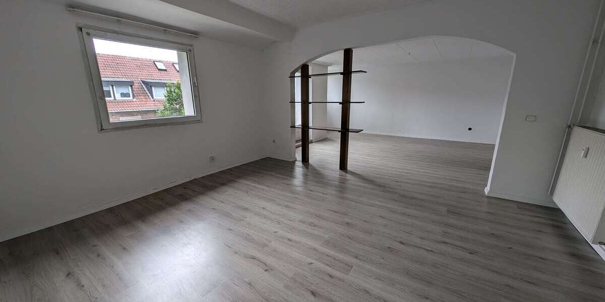 Wohnung zum Mieten in Duisburg 600 € 100 m² 3 zimmer