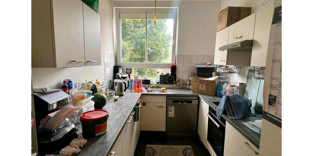 Etagenwohnung Detmold - 4 Zimmer, 129 m&sup2;, 1.150&euro; | Angebot:26386958
