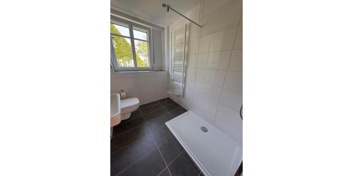 Dachgeschoßwohnung Lotte - 2.5 Zimmer, 59 m&sup2;, 530&euro; | Angebot:26051018