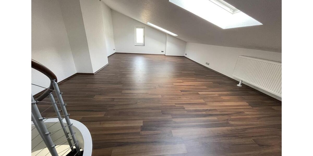 Etagenwohnung Hannover Nord - 4 Zimmer, 100 m&sup2;, 1.190&euro; | Angebot:26621126