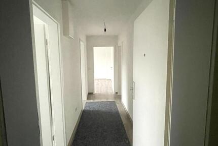 Wohnung Lüdenscheid - 3 Zimmer, 70 m&sup2;, 600&euro; | Angebot:25044436