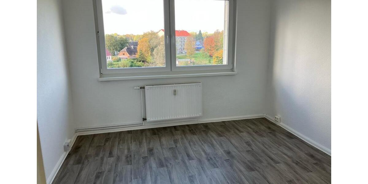Etagenwohnung Rosenow - 3 Zimmer, 60 m&sup2;, 360&euro; | Angebot:26266264
