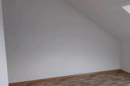 Wohnung Freihung - 4 Zimmer, 90 m&sup2;, 700&euro; | Angebot:26089265