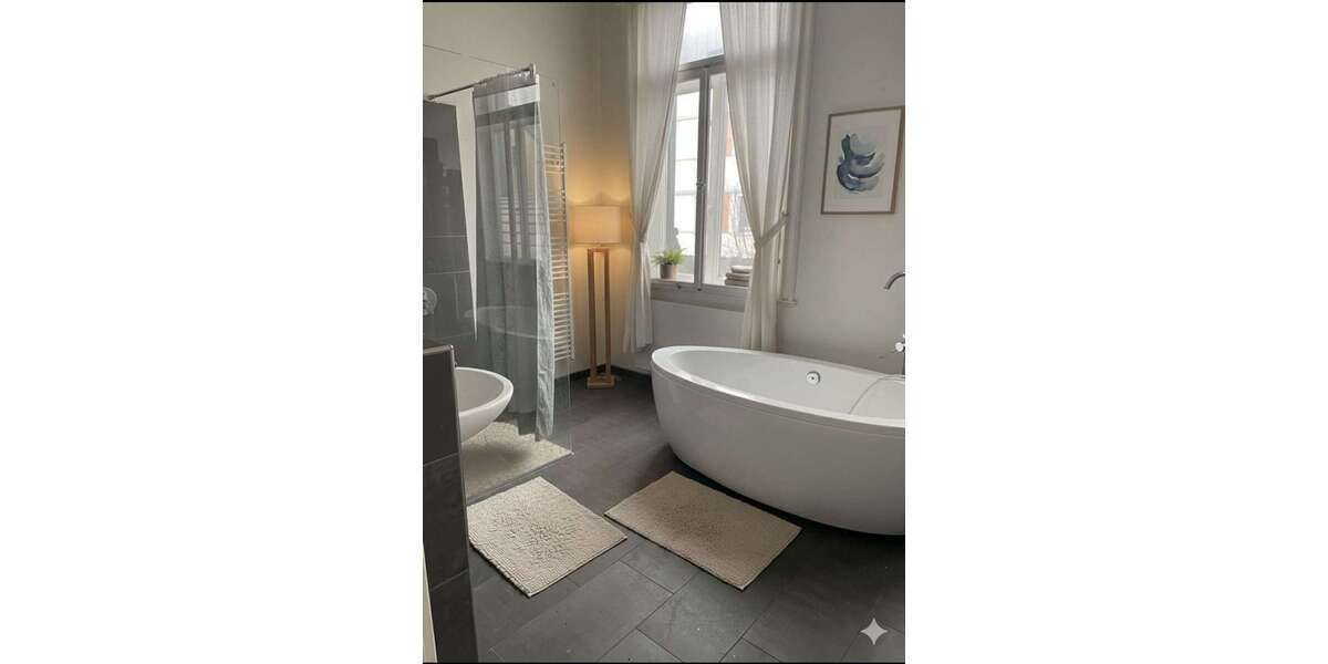 Etagenwohnung Sonneberg - 3 Zimmer, 115 m&sup2;, 860&euro; | Angebot:25343120