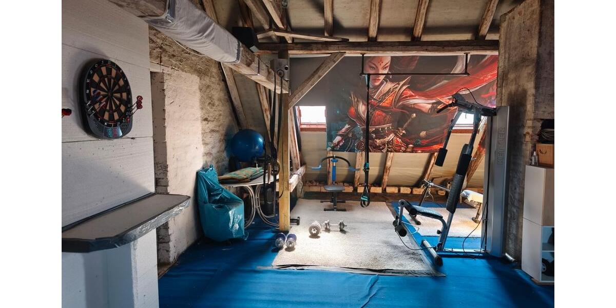 Etagenwohnung Sangerhausen - 1 Zimmer, 61 m&sup2;, 400&euro; | Angebot:26192463