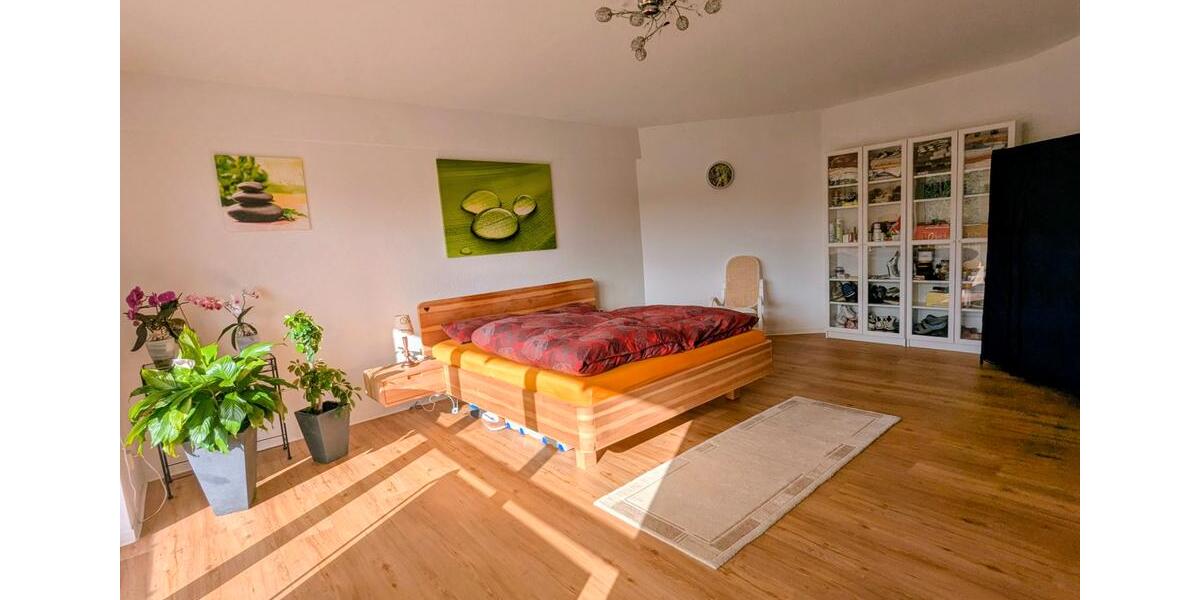 Etagenwohnung Pulsnitz - 3 Zimmer, 94 m&sup2;, 750&euro; | Angebot:26008267