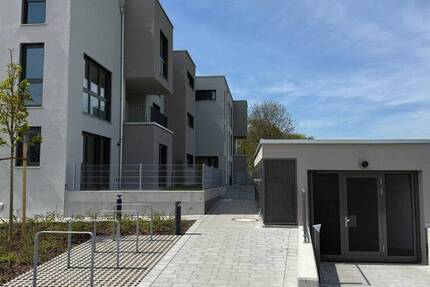 Wohnung Dachau - 3 Zimmer, 94 m&sup2;, 2.125&euro; | Angebot:26488836