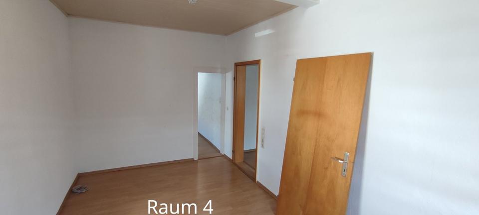 Etagenwohnung Weidhausen bei Coburg - 5 Zimmer, 92 m&sup2;, 600&euro; | Angebot:26705036
