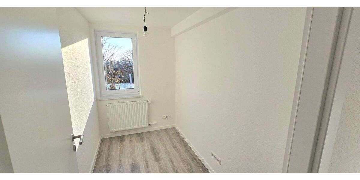 Etagenwohnung Schöningen - 4 Zimmer, 90 m&sup2;, 565&euro; | Angebot:26149203