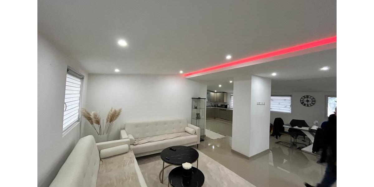 Dachgeschoßwohnung Altbach - 3.5 Zimmer, 86 m&sup2;, 1.400&euro; | Angebot:24836883