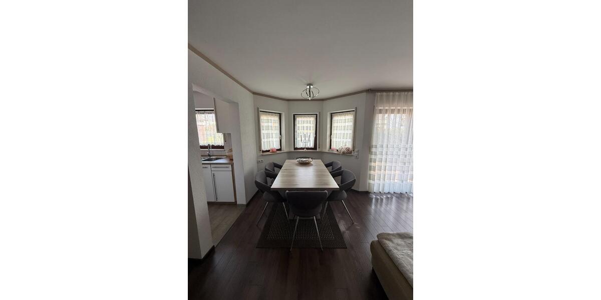 Erdgeschoßwohnung Bad Friedrichshall - 4 Zimmer, 90 m&sup2;, 1.420&euro; | Angebot:25917326