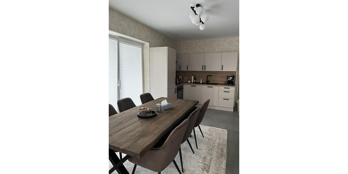 Erdgeschoßwohnung Westoverledingen - 3 Zimmer, 72 m&sup2;, 1.800&euro; | Angebot:24954126