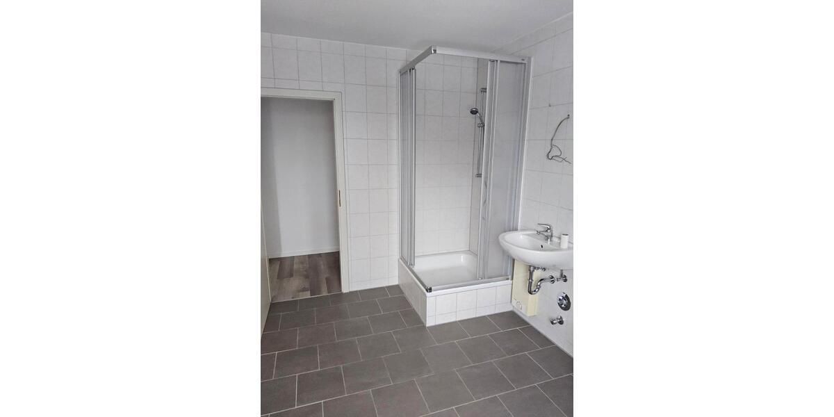 Etagenwohnung Eisleben (Lutherstadt) - 2 Zimmer, 70 m&sup2;, 420&euro; | Angebot:24816331
