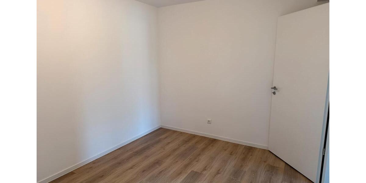 Erdgeschoßwohnung Schortens - 3 Zimmer, 95 m&sup2;, 1.150&euro; | Angebot:26300768