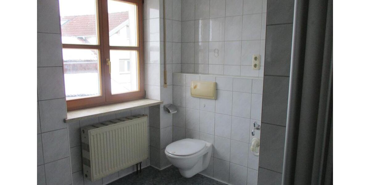 Erdgeschoßwohnung Arnstorf - 1 Zimmer, 60 m&sup2;, 490&euro; | Angebot:24613241