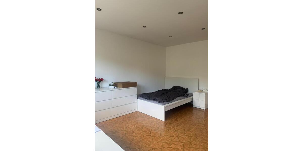 Gemütliches Zimmer in Frauen-WG - Zimmer Karlsruhe Mühlburg | Angebot:27009734