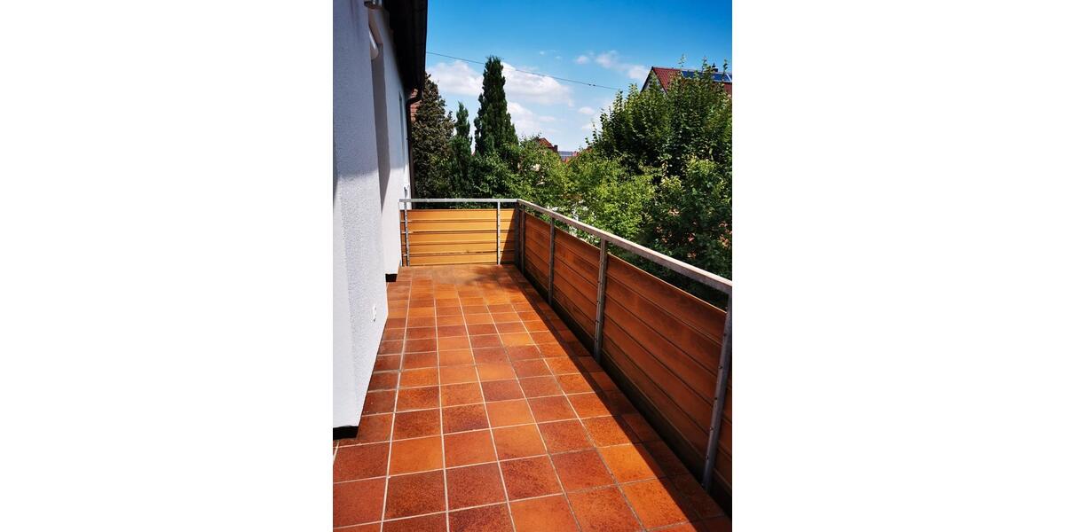 Etagenwohnung Stuttgart Feuerbach - 5 Zimmer, 120 m&sup2;, 2.200&euro; | Angebot:25993665