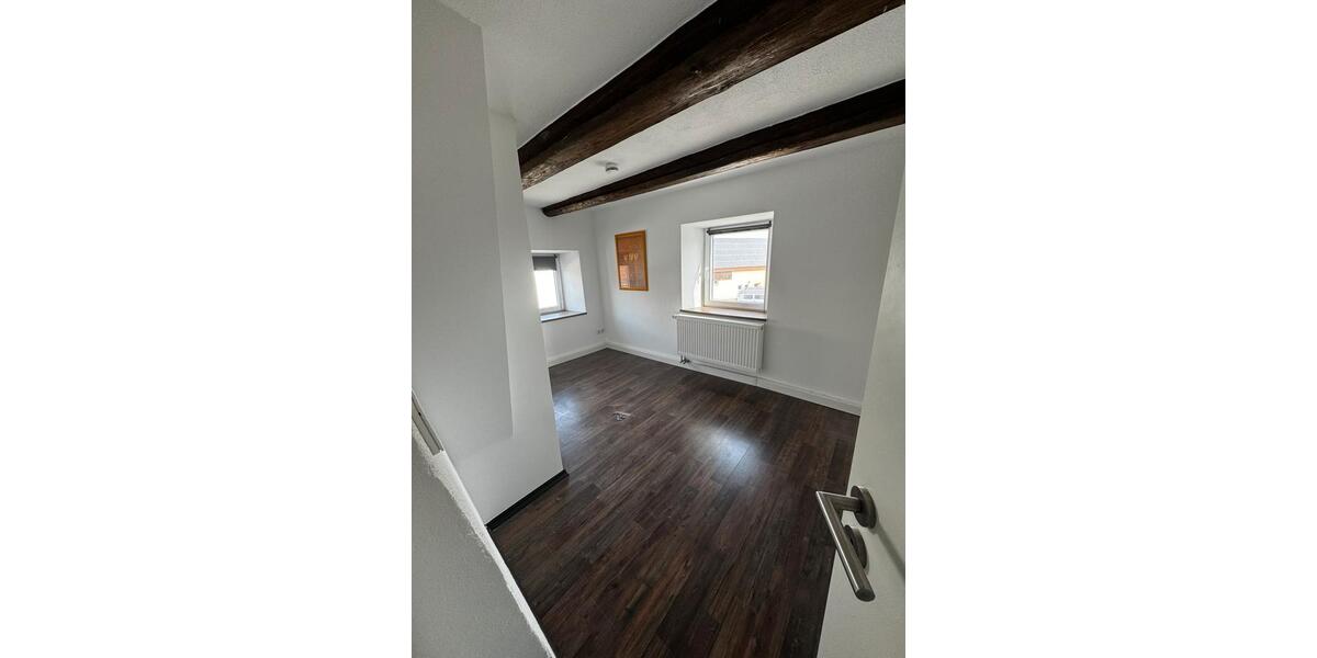 Etagenwohnung Monheim - 3 Zimmer, 75 m&sup2;, 900&euro; | Angebot:25637761