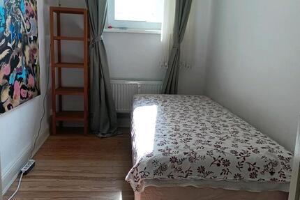 Kleines Zimmer in Bergedorf Zentrum
