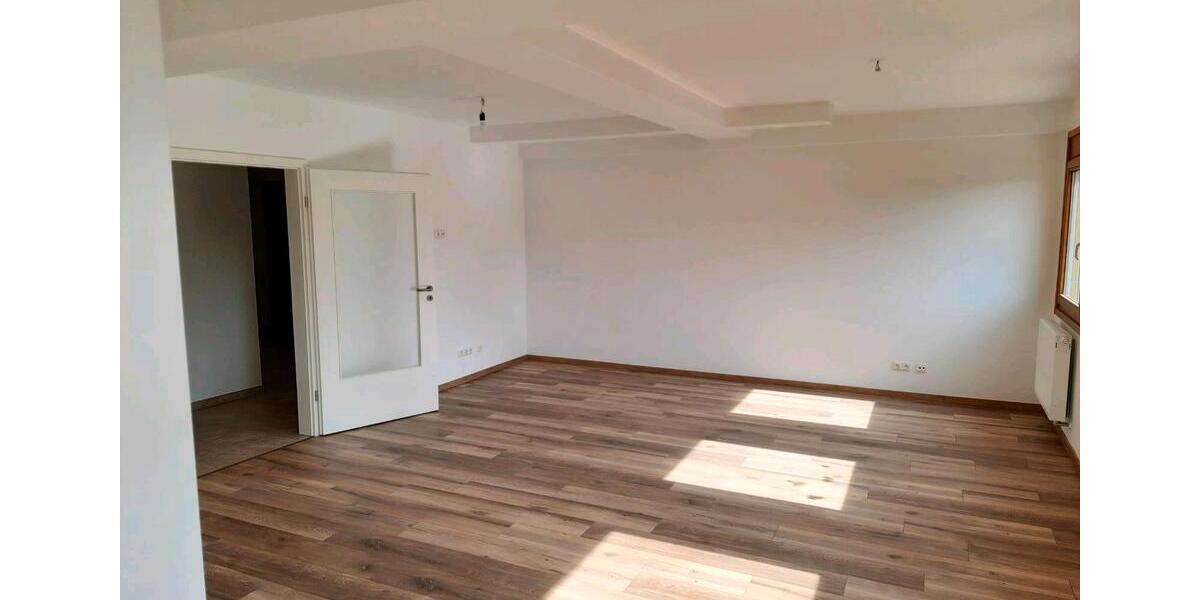 Etagenwohnung Diedorf - 3.5 Zimmer, 114 m&sup2;, 1.500&euro; | Angebot:26425692