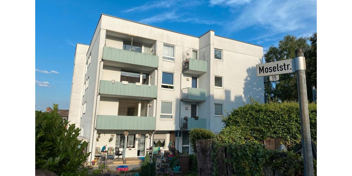 2-Zimmer Wohnung mit Stellplatz, Balkon, Küche, Diele, Bad,Keller 2 zimmer