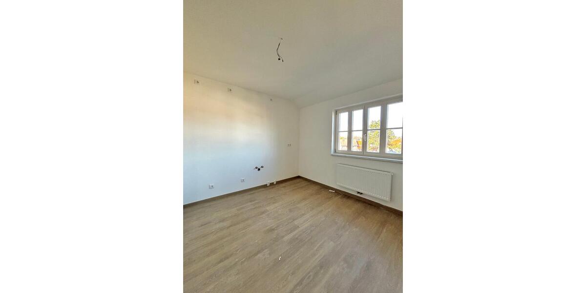 Dachgeschoßwohnung Thale - 3 Zimmer, 76 m&sup2;, 645&euro; | Angebot:25303644