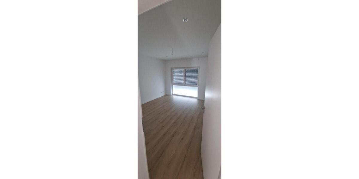 Doppelhaushälfte Chemnitz Rabenstein - 6 Zimmer, 145 m&sup2;, 1.670&euro; | Angebot:26038411