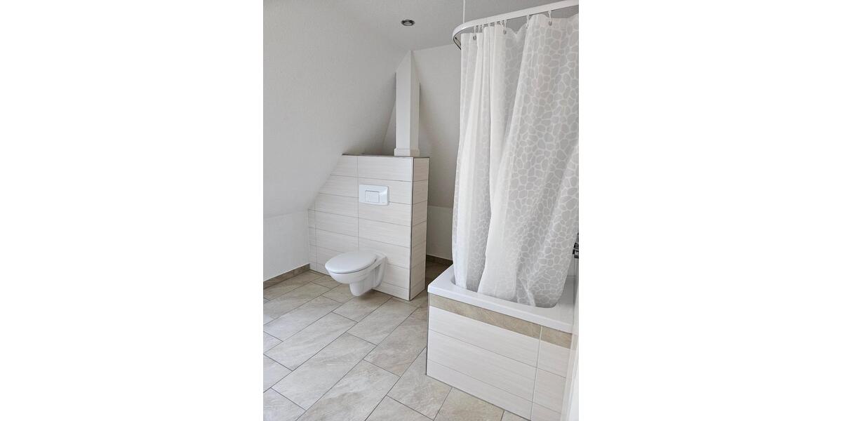 Dachgeschoßwohnung Raschau-Markersbach Markersbach - 3 Zimmer, 55 m&sup2;, 356&euro; | Angebot:26620097
