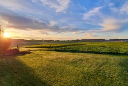 Wohnung Hohenpolding - 3 Zimmer, 160 m&sup2;, 1.450&euro; | Angebot:25207653