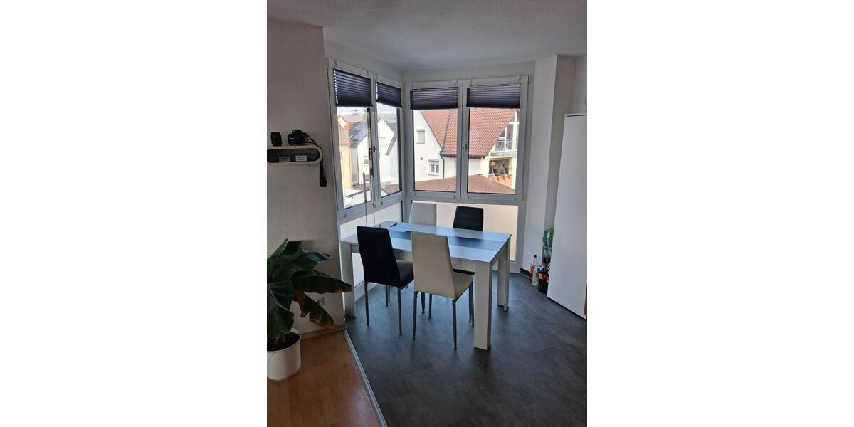 Etagenwohnung Ummendorf - 2 Zimmer, 60 m&sup2;, 645&euro; | Angebot:25842342