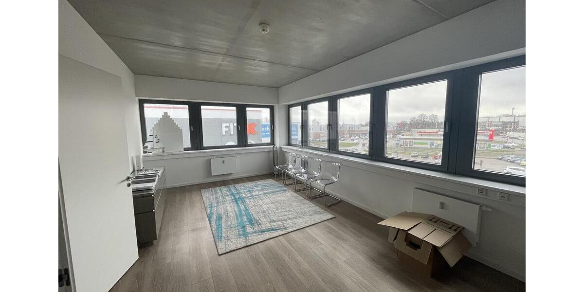 Gewerbeobjekt Lübeck Sankt Lorenz Nord - 1.600&euro; | Angebot:26664206