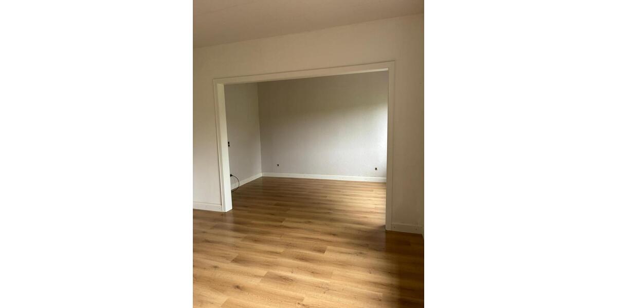 Maisonettenwohnung Ankum - 5 Zimmer, 120 m&sup2;, 890&euro; | Angebot:23275331