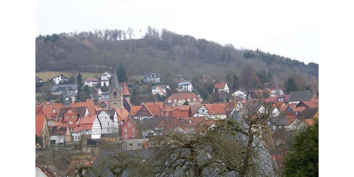 Gepflegte helle 2 ZKB Balkon 2 zimmer