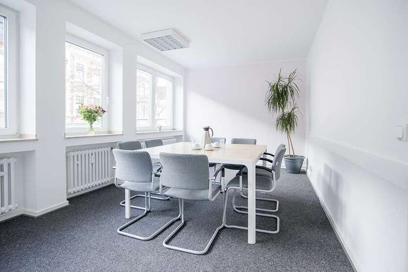 Büro in Düsseldorf 399 € 30 m²
