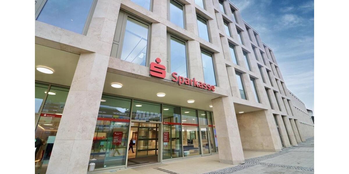 Etagenwohnung Solingen - 3 Zimmer, 110 m&sup2;, 1.155&euro; | Angebot:24851160
