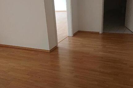 Wohnung Großenhain - 2 Zimmer, 69 m&sup2;, 553&euro; | Angebot:25650180