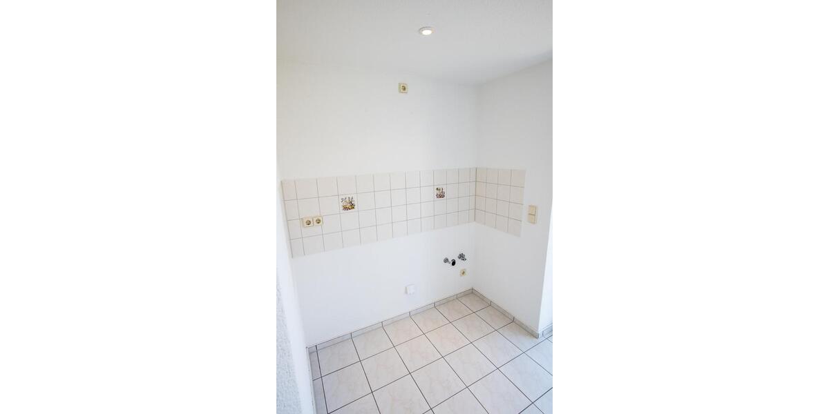 Dachgeschoßwohnung Roßwein - 1 Zimmer, 34 m&sup2;, 210&euro; | Angebot:25322150